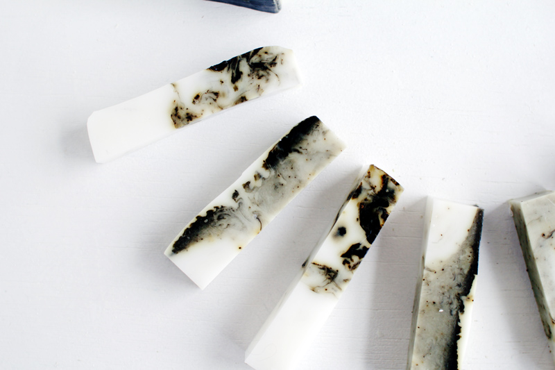 Fall-For-DIY-Coffee-and-Coconut-Marbled-Soap-Sticks-4