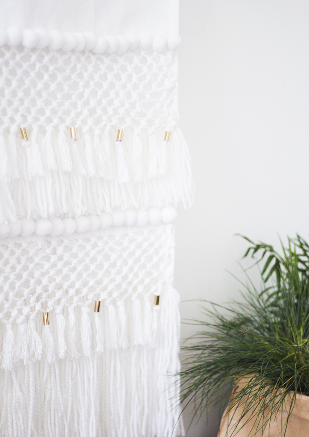 DIY-no-weave-wall-hanging