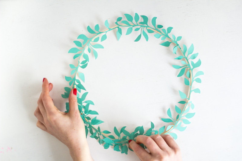 DIY Paper Cut Wreaths | Fall For DIY