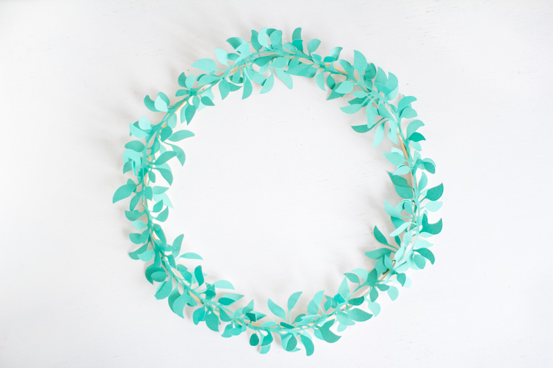 DIY Paper Cut Wreaths | Fall For DIY