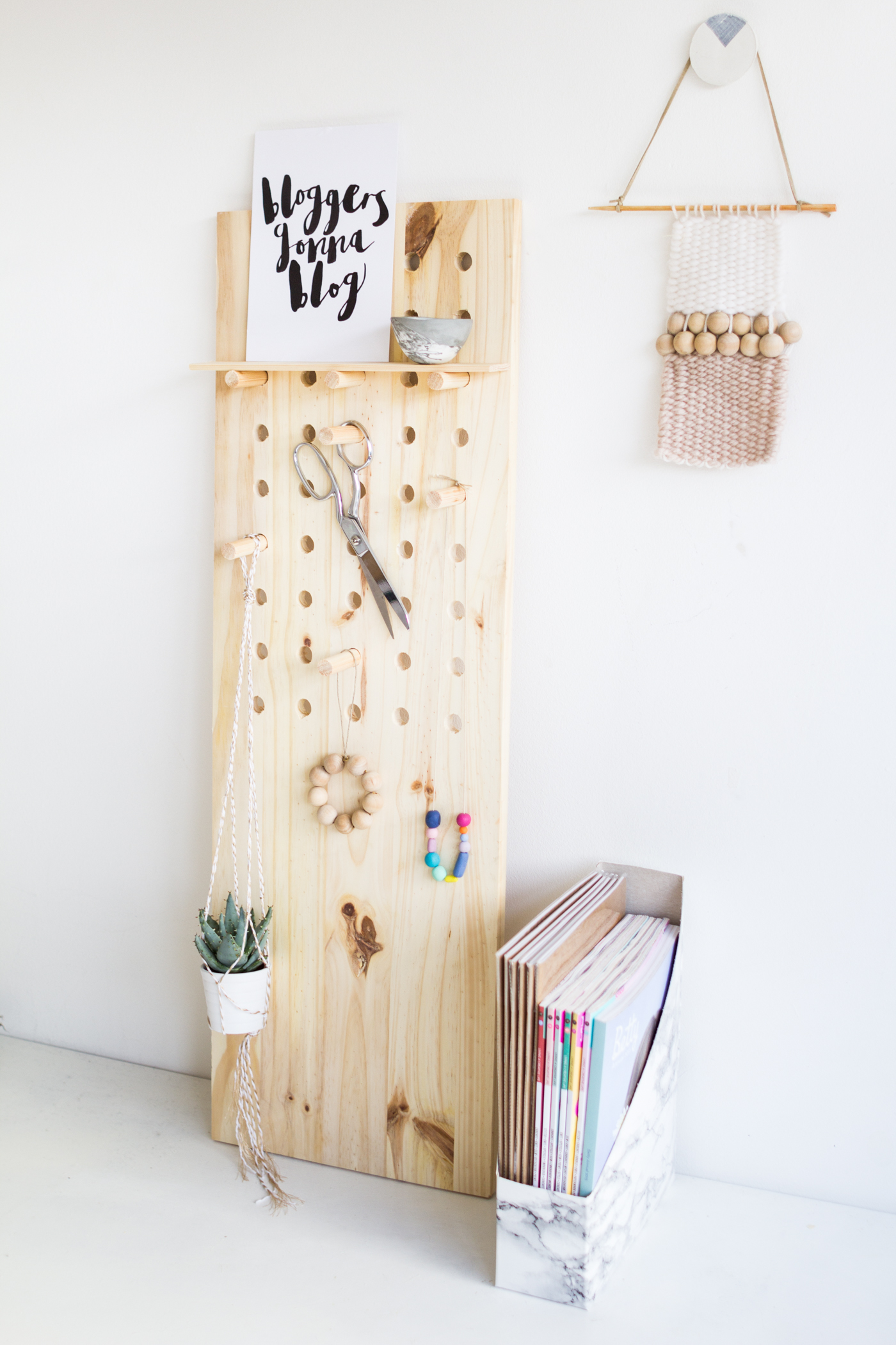 DIY Wavy Shelf with Cricut