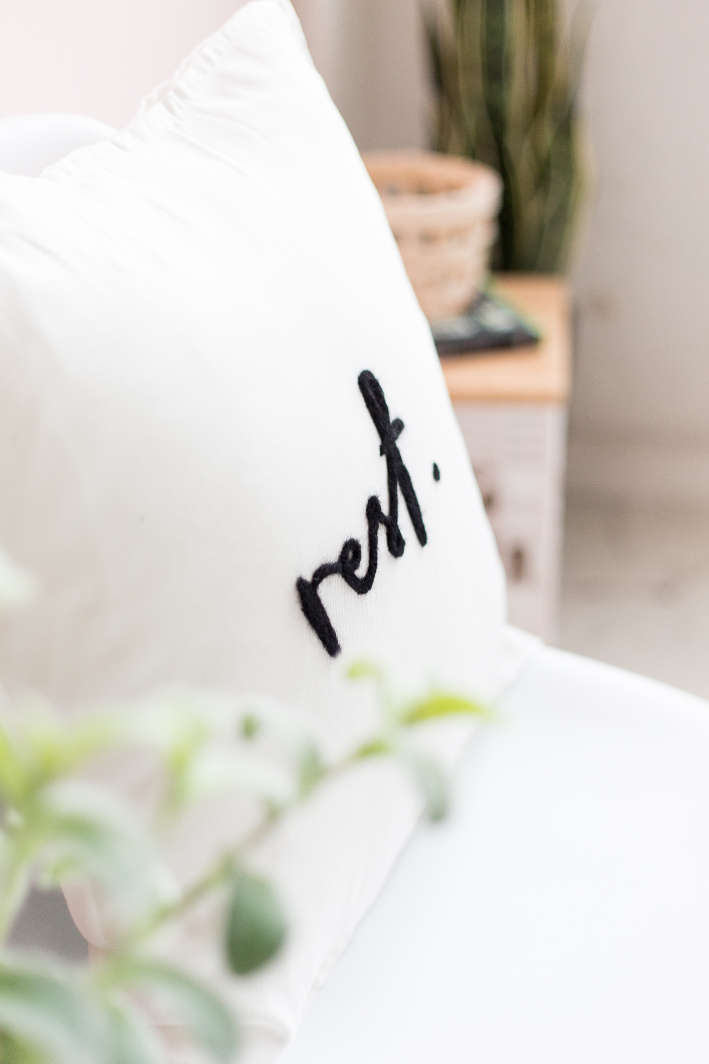 DIY Needle Felted Lettered Cushion | @fallfordiy