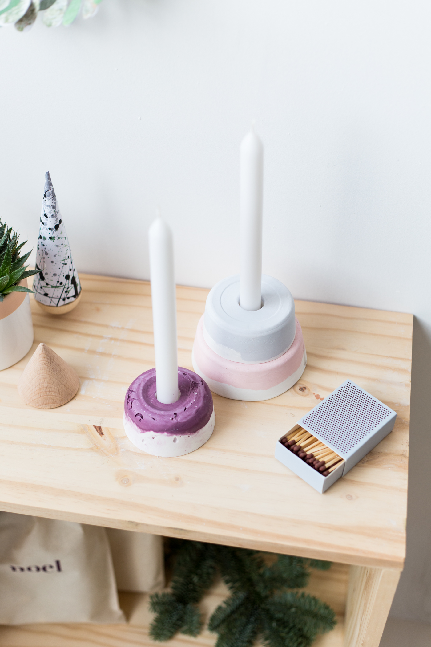 DIY Paint Dyed Plaster Candle Holder