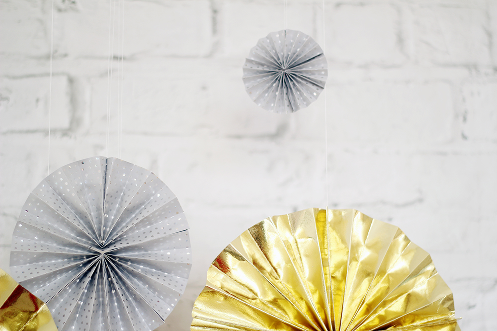 Fall For DIY New Years Eve Paper Fans Tutorial
