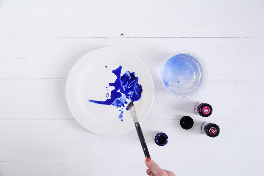 DIY Watercolour Tableware