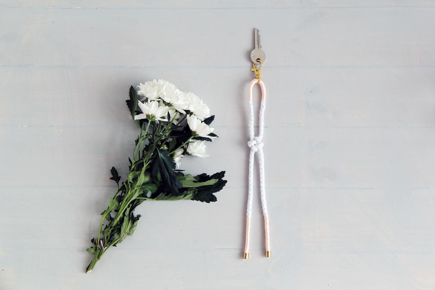 DIY Minimal Knotted Rope Keychain Fall For DIY