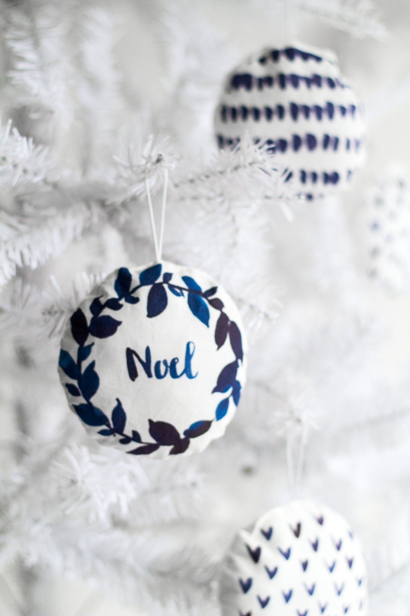 Simple DIY Scandinavian Christmas Ornaments Using Fabric