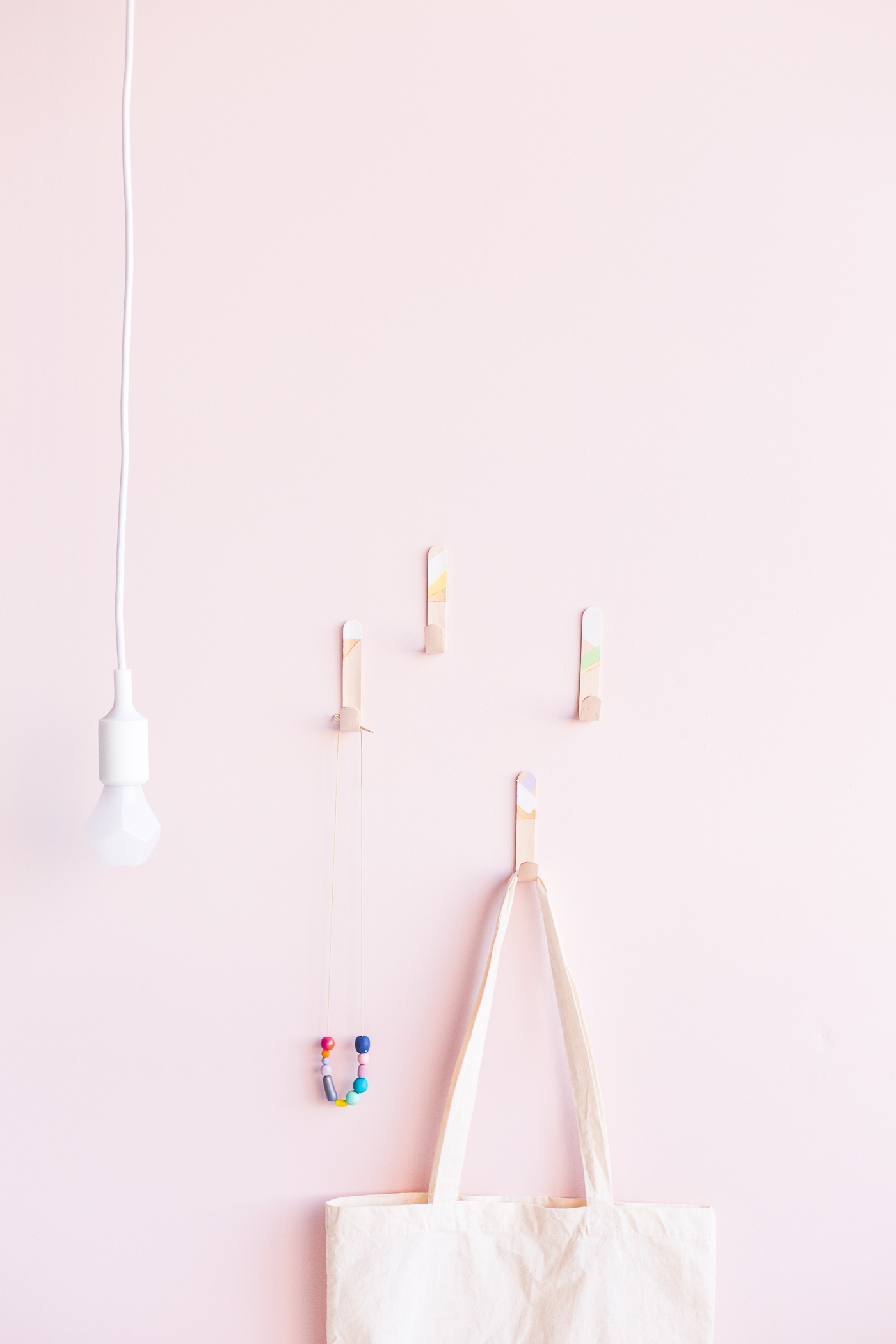 DIY Lollipop Stick Hooks tutorial | @fallfordiy