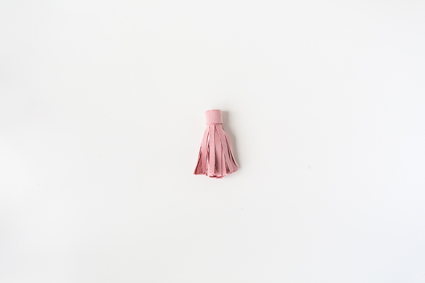 DIY Suede Tassels | @fallfordiy-11