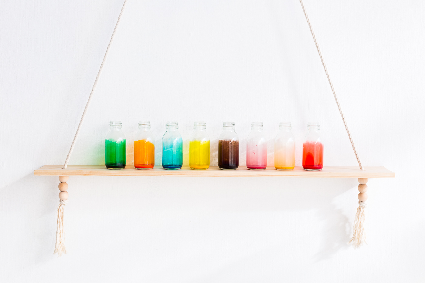DIY Stained Glass Bottles Tutorial | @fallfordiy