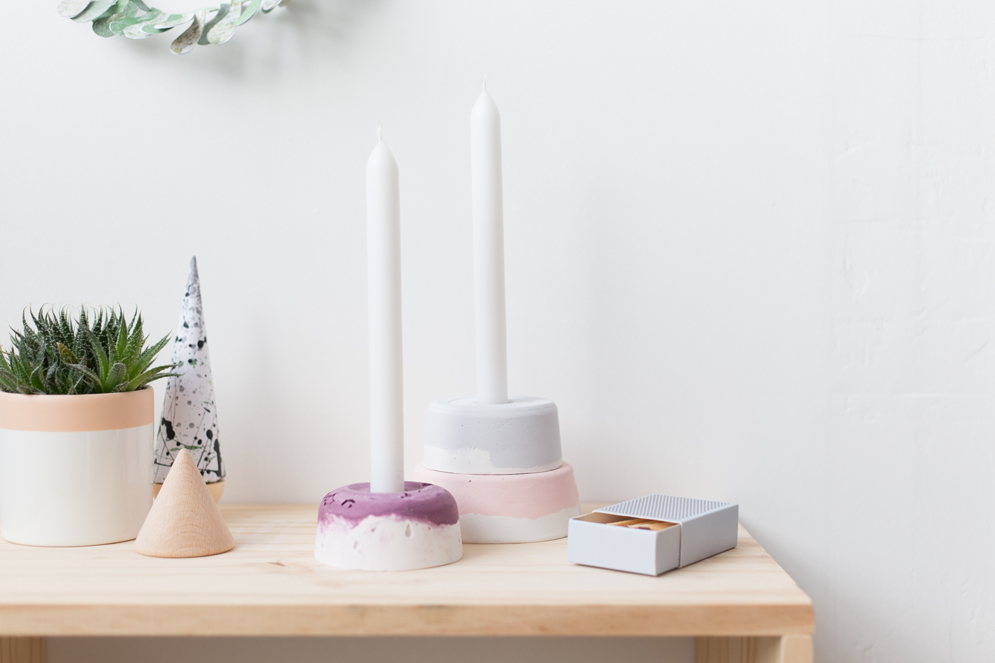 DIY Paint Dyed Plaster Candle Holder