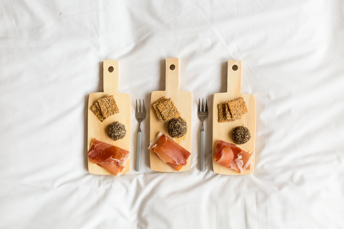 DIY Mini Plywood Individual Cheeseboards