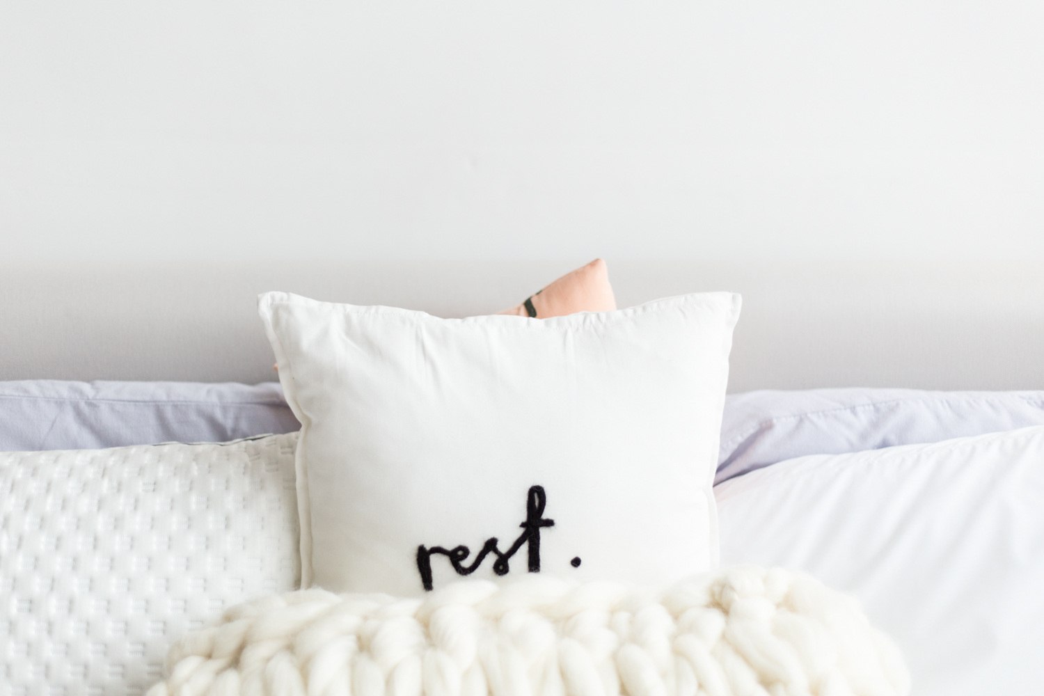DIY Arm Knitted Cushion Cover