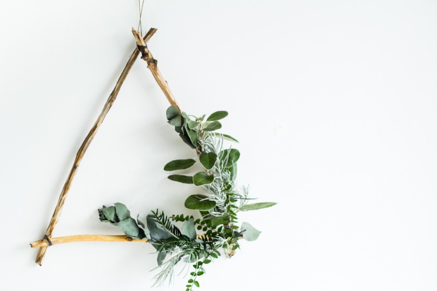 DIY Foraged Triangle Christmas Wreath | Fall For DIY