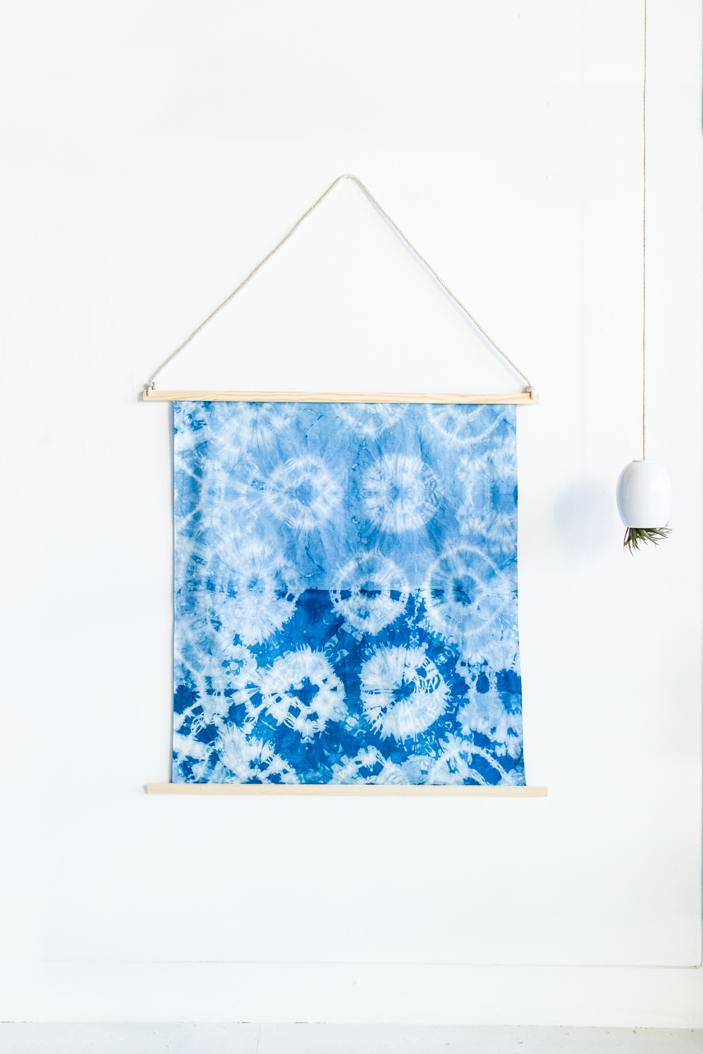 DIY Easy Wall Hanging to Frame a Shibori Fabric Piece