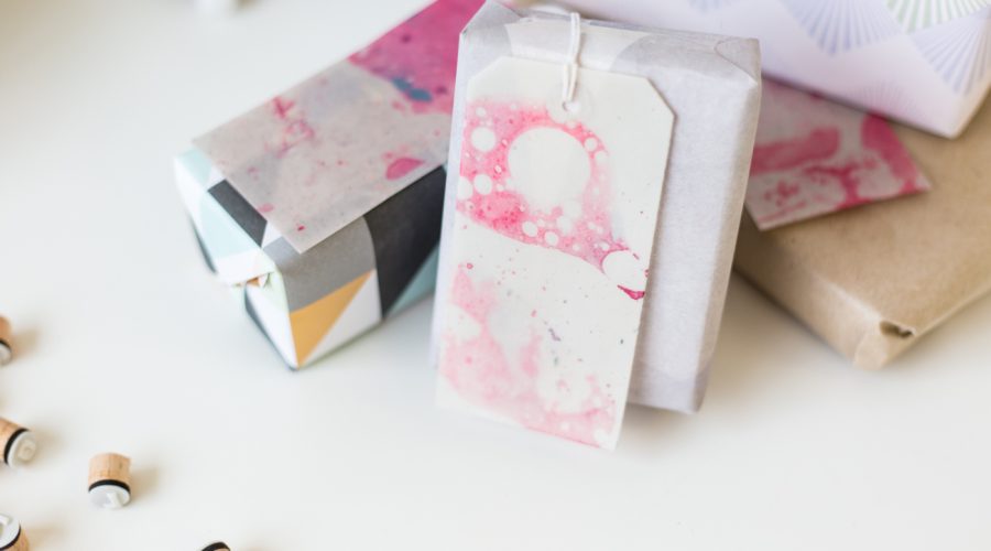 12 Shades of Christmas Day Two | DIY Marble Gift Labels