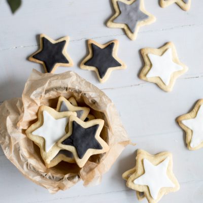 Christmas Wishes & Monochrome Sugar Cookies (Vegan Friendly)
