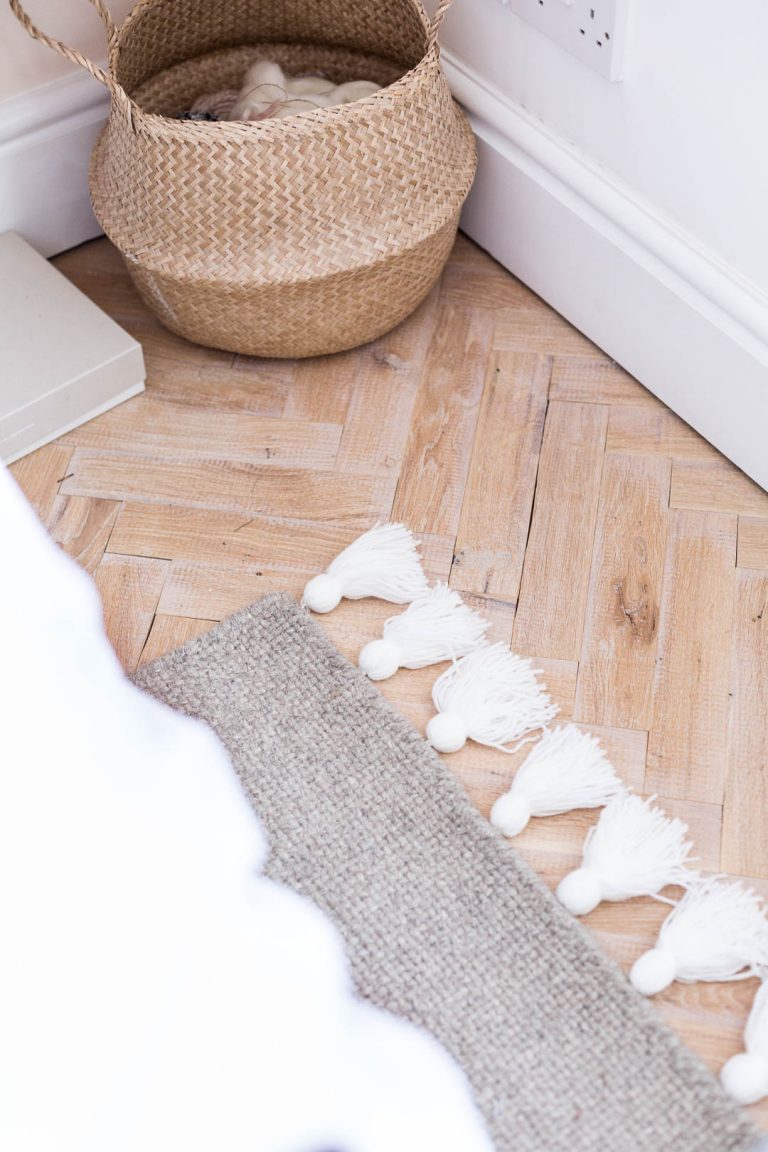 DIY Easy Tasseled Rug Fall For DIY