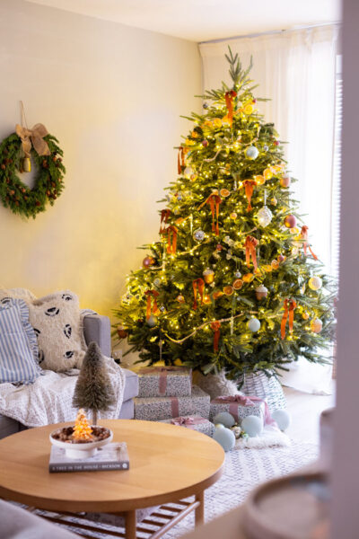 A Very Merry Christmas - Festive Trends 2023 | Fall For DIY
